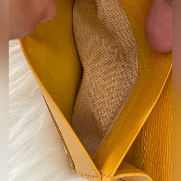 YSL Card Holder - Picture 5 of 9